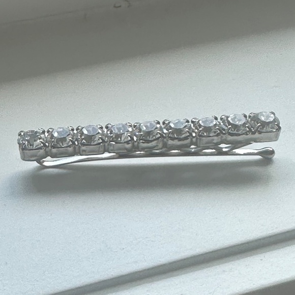 Danny Pollak Swarovski Crystal Clear Bobby Pin (#2) - approx. 2.5 inches - Picture 1 of 14